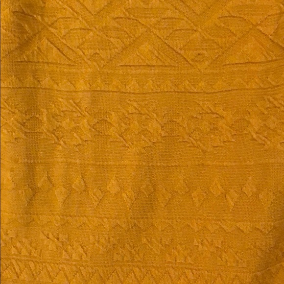 Yellow peplum tank - Picture 4 of 5